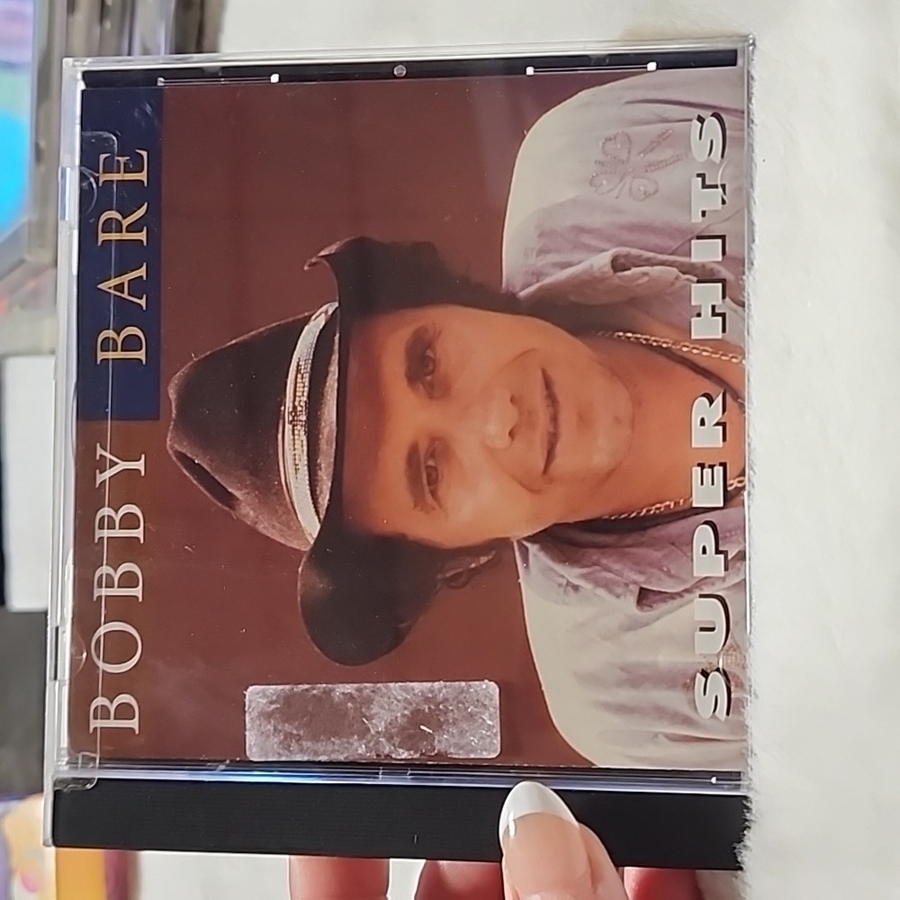 BOBBY BARE MUSIC 🎶  CD 💿.  SUPER  HITS.